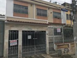 #99 - Apartamento para Locação em Volta Redonda - RJ